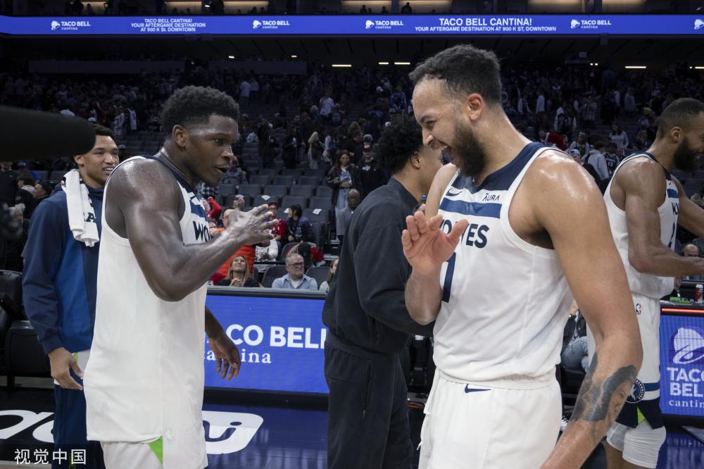 詹姆斯登顶 詹姆斯登顶